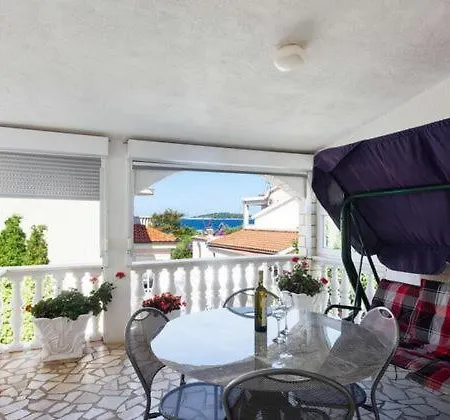 Helen Apartamento Rogoznica (Sibenik-Knin)