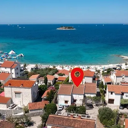 Apartment Helen Rogoznica (Sibenik-Knin)